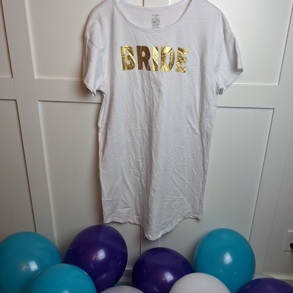 T-shirt - Picture 2 of 3